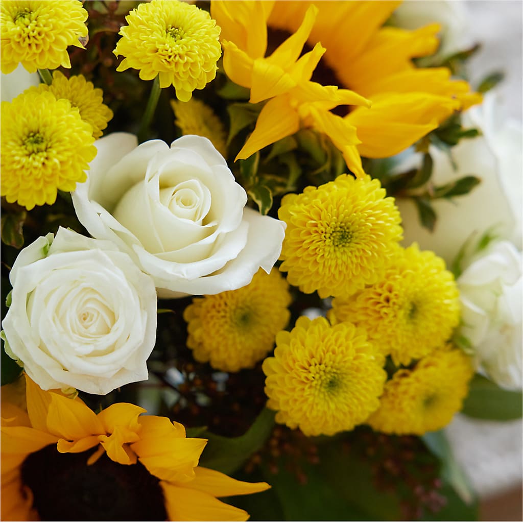 Luminous Morning Bouquet –  Pleasanton Flower Shop, Pleasanton CA