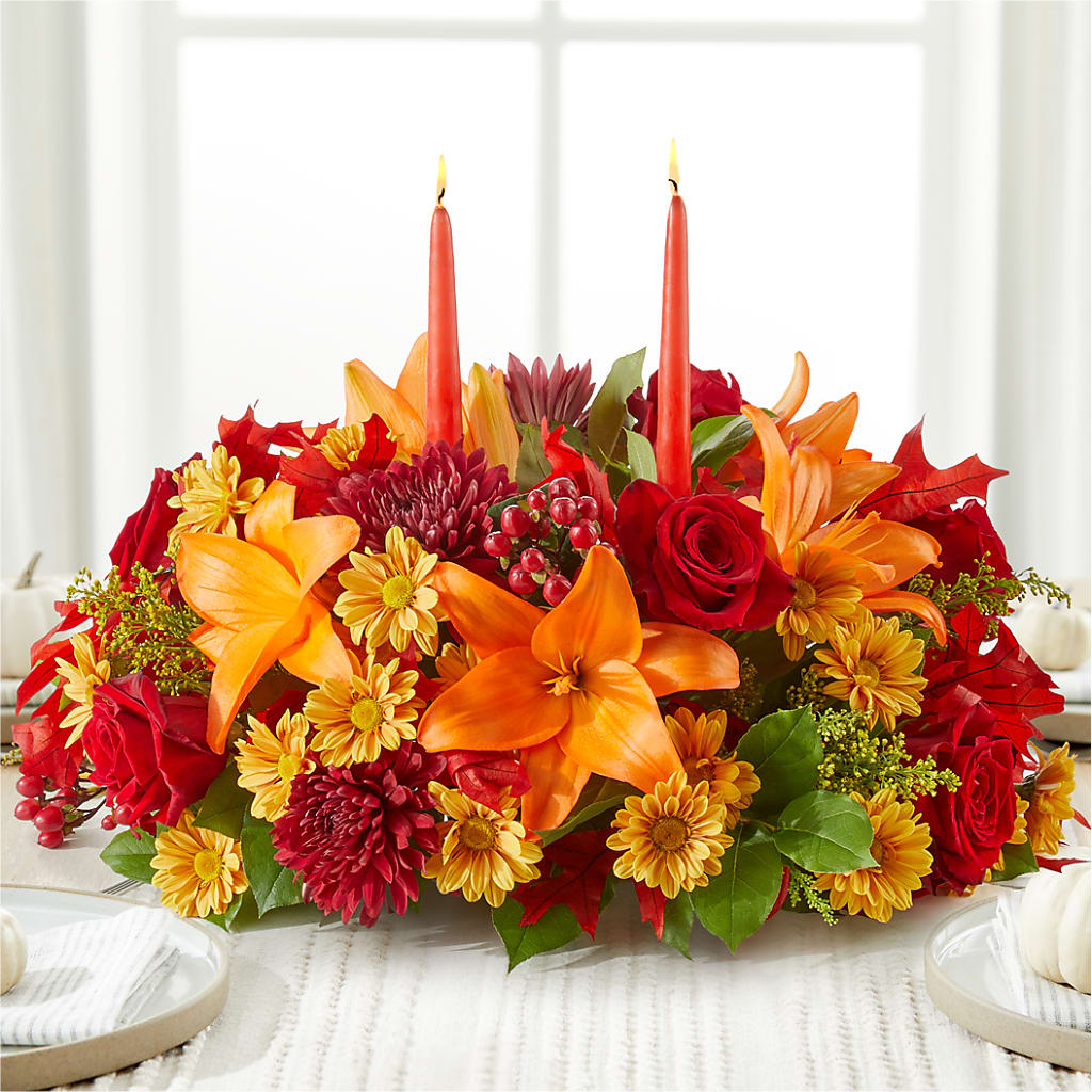 Autumn's Embrace Centerpiece –  Pleasanton Flower Shop, Pleasanton CA
